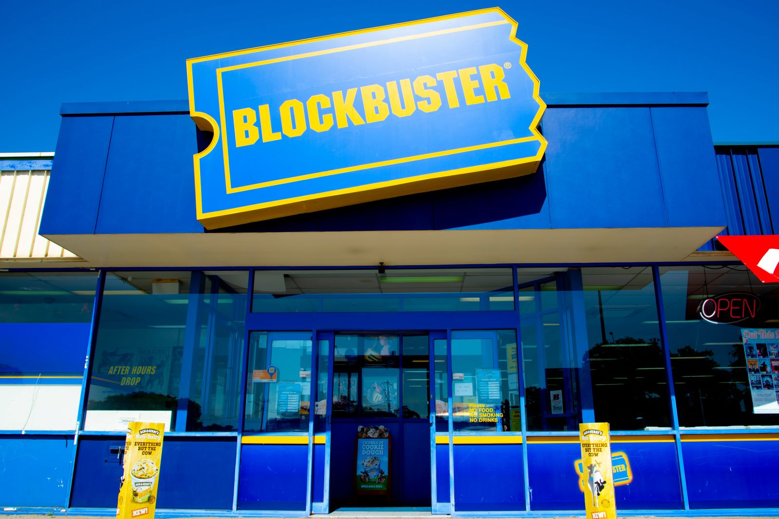 Blockbuster Going To Rent A Movie To Add When Updating