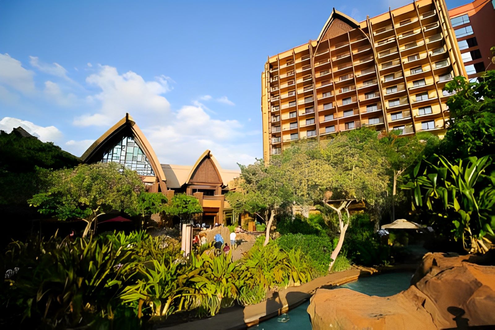 Aulani Disney Hawaii Resort 3 1 450x300 (1)