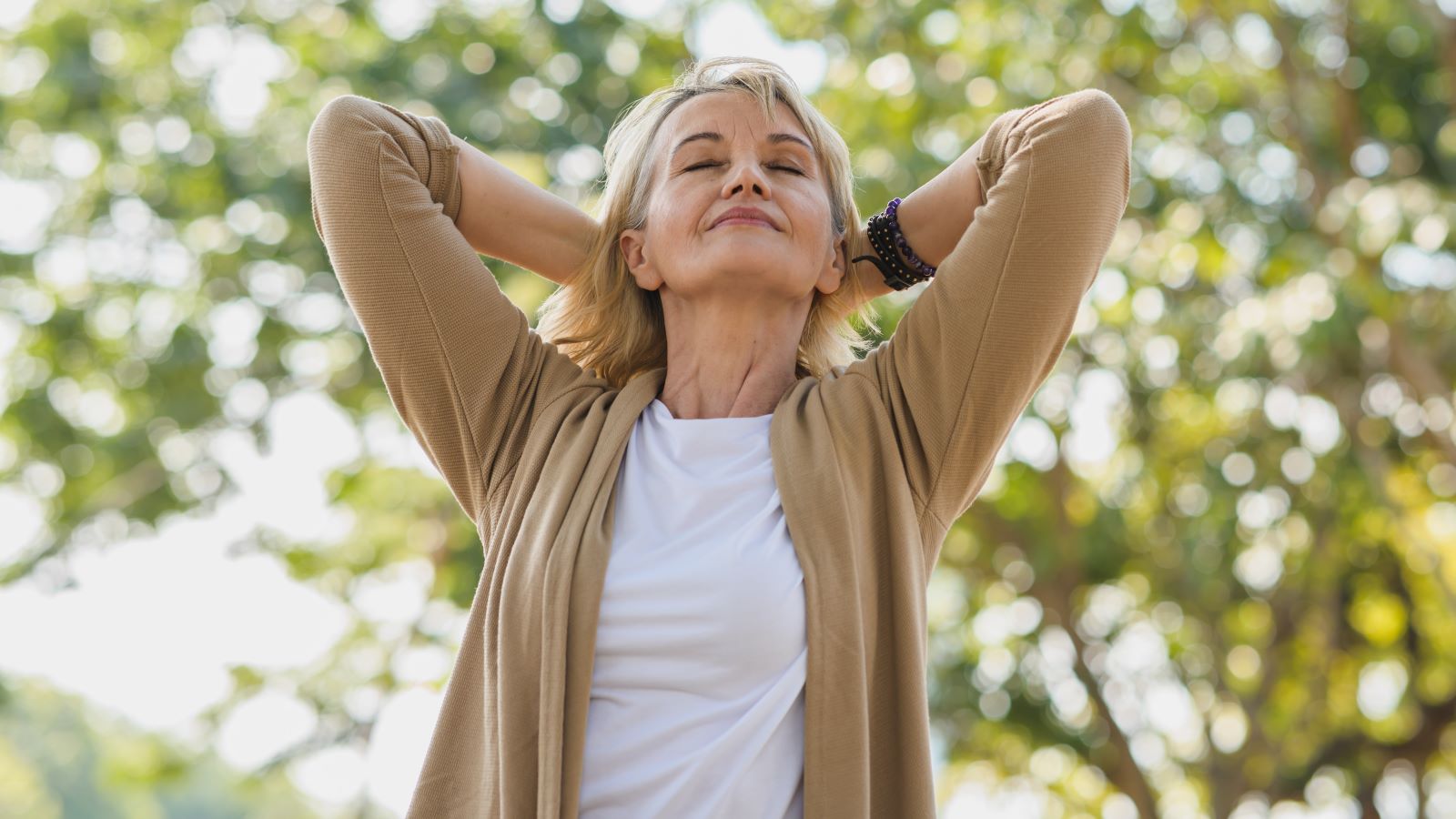 Ageless Grace: 11 Signs of Youthful Aging to Embrace